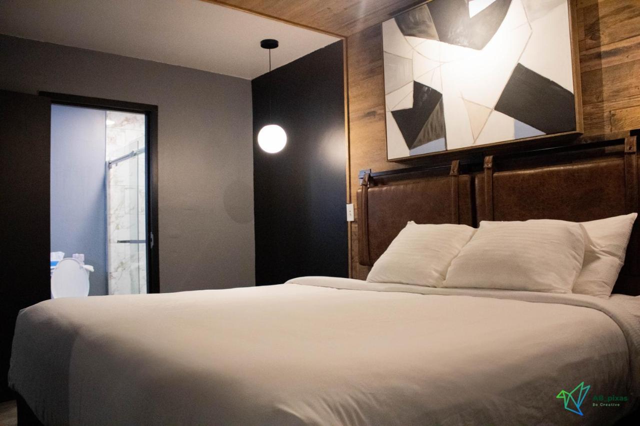 Glengarry Extended Stays Truro Esterno foto