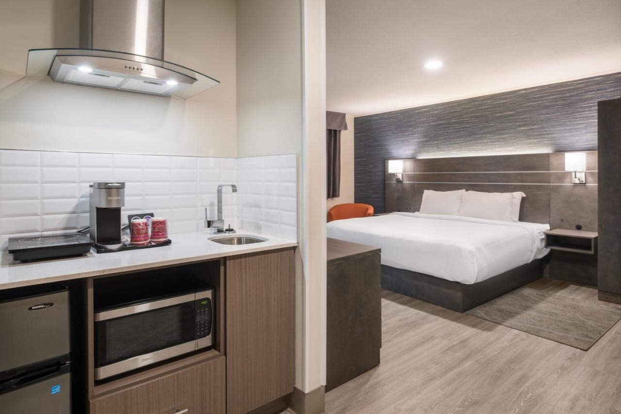Glengarry Extended Stays Truro Esterno foto