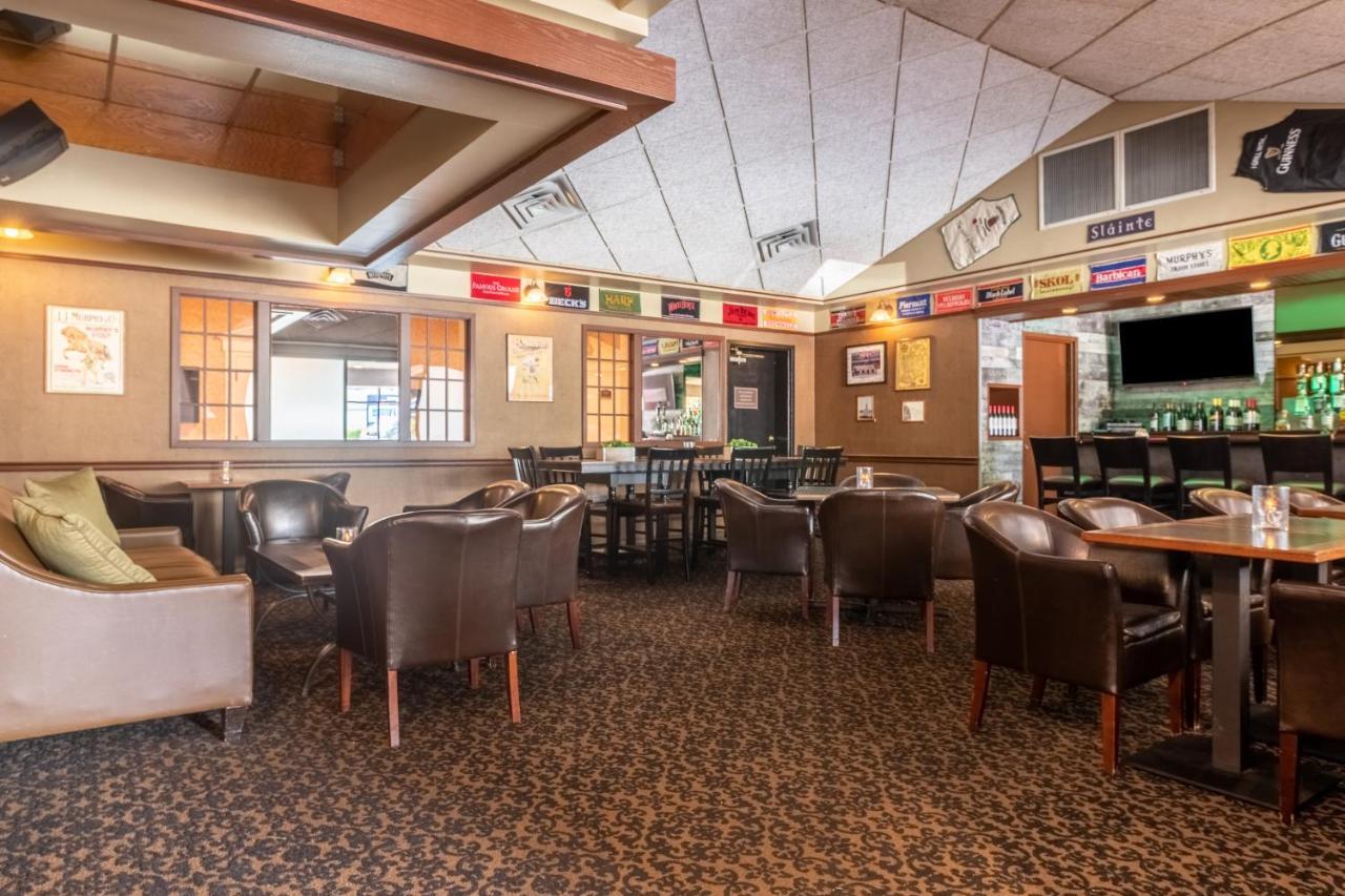 Glengarry Extended Stays Truro Esterno foto