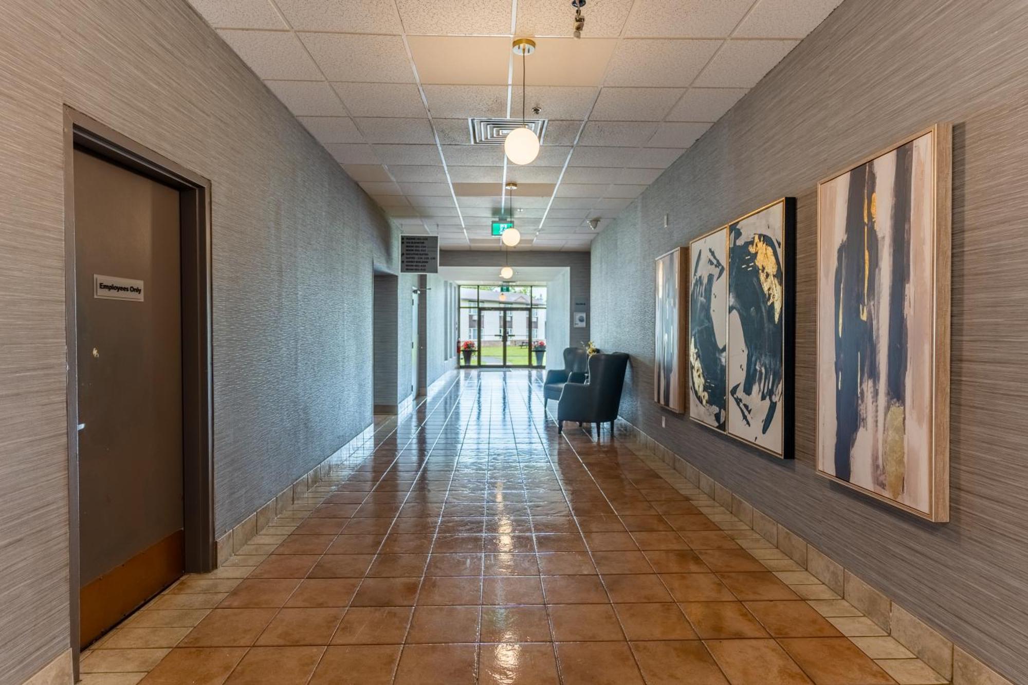 Glengarry Extended Stays Truro Esterno foto